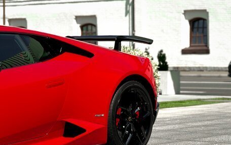 Lamborghini Huracán, 2014 год, 16 900 000 рублей, 5 фотография