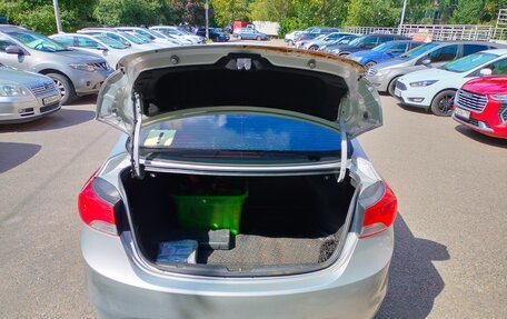 Hyundai Elantra V, 2012 год, 580 000 рублей, 8 фотография