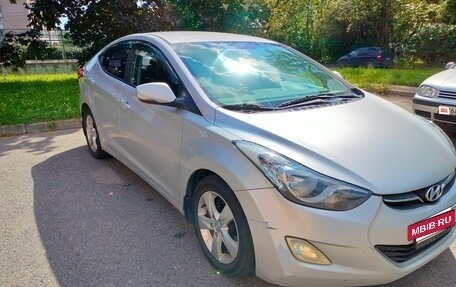 Hyundai Elantra V, 2012 год, 580 000 рублей, 3 фотография