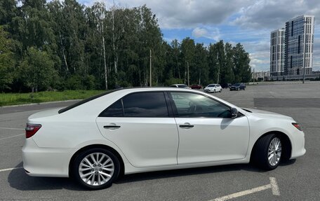 Toyota Camry, 2015 год, 1 900 000 рублей, 3 фотография