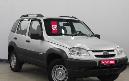 Chevrolet Niva I рестайлинг, 2011 год, 430 000 рублей, 3 фотография