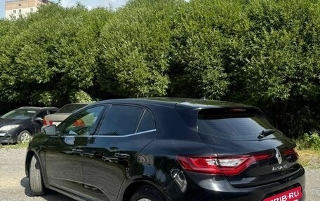 Renault Megane IV, 2018 год, 1 350 000 рублей, 5 фотография