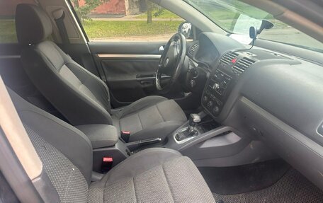 Volkswagen Jetta VI, 2009 год, 285 000 рублей, 9 фотография