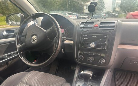Volkswagen Jetta VI, 2009 год, 285 000 рублей, 8 фотография