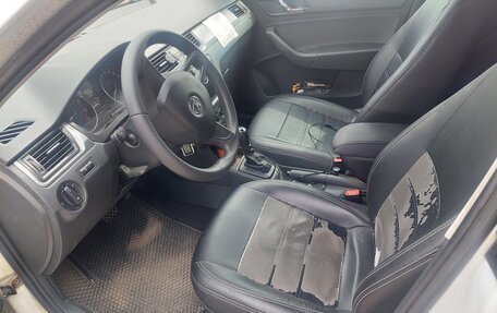 Skoda Rapid I, 2017 год, 635 000 рублей, 10 фотография