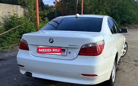 BMW 5 серия, 2005 год, 850 000 рублей, 3 фотография