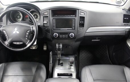 Mitsubishi Pajero IV, 2011 год, 1 929 000 рублей, 9 фотография