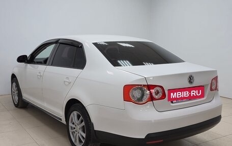 Volkswagen Jetta VI, 2008 год, 535 000 рублей, 6 фотография
