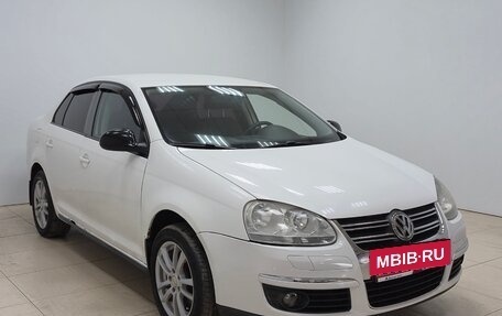 Volkswagen Jetta VI, 2008 год, 535 000 рублей, 3 фотография