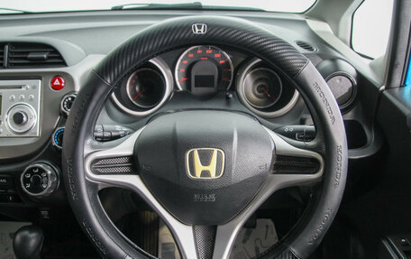 Honda Fit III, 2009 год, 699 000 рублей, 15 фотография