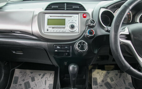 Honda Fit III, 2009 год, 699 000 рублей, 17 фотография
