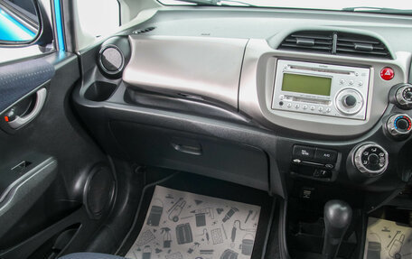Honda Fit III, 2009 год, 699 000 рублей, 20 фотография