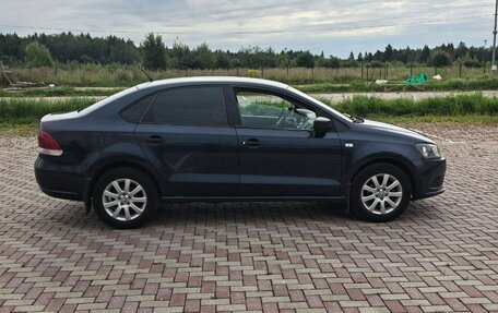 Volkswagen Polo VI (EU Market), 2011 год, 550 000 рублей, 4 фотография