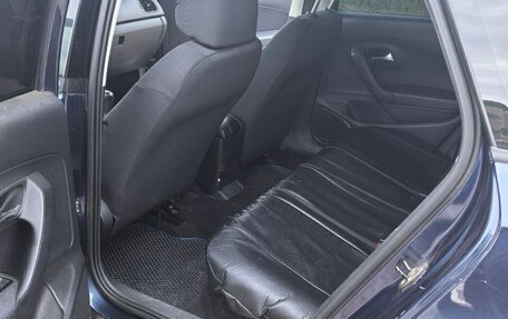 Volkswagen Polo VI (EU Market), 2011 год, 550 000 рублей, 8 фотография