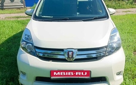 Toyota ISis I, 2014 год, 1 350 000 рублей, 18 фотография