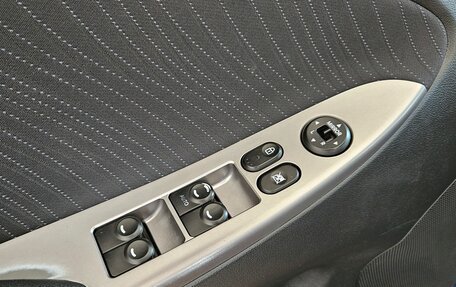 Hyundai Solaris II рестайлинг, 2014 год, 899 000 рублей, 17 фотография