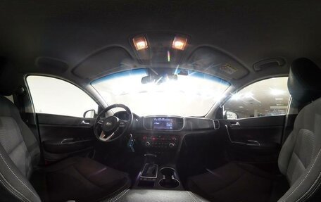 KIA Sportage IV рестайлинг, 2020 год, 2 199 000 рублей, 22 фотография