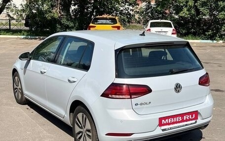Volkswagen Golf VII, 2018 год, 1 650 000 рублей, 4 фотография