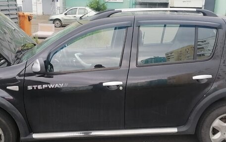 Renault Sandero II рестайлинг, 2014 год, 600 000 рублей, 5 фотография