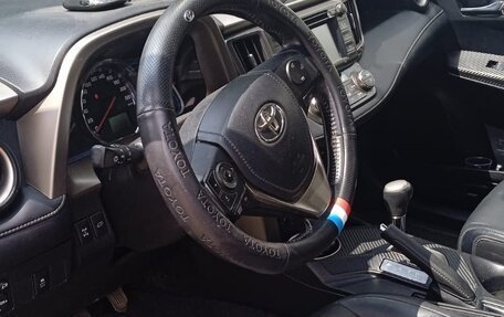 Toyota RAV4, 2014 год, 2 250 000 рублей, 6 фотография