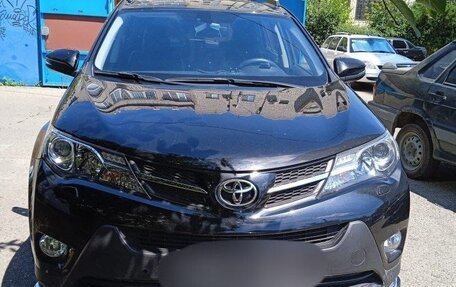 Toyota RAV4, 2014 год, 2 250 000 рублей, 2 фотография