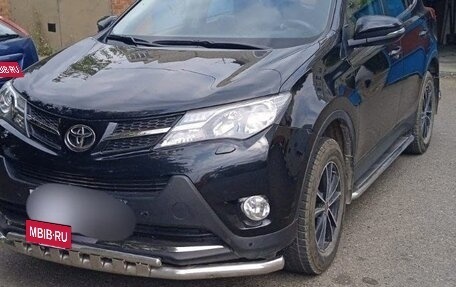 Toyota RAV4, 2014 год, 2 250 000 рублей, 4 фотография
