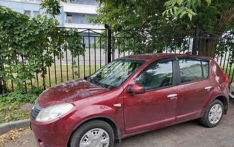 Renault Sandero I, 2012 год, 650 000 рублей, 4 фотография