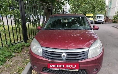Renault Sandero I, 2012 год, 650 000 рублей, 3 фотография
