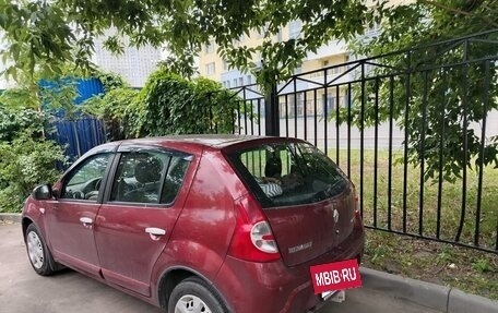 Renault Sandero I, 2012 год, 650 000 рублей, 2 фотография