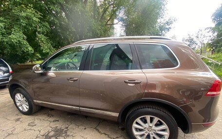 Volkswagen Touareg III, 2014 год, 3 100 000 рублей, 2 фотография