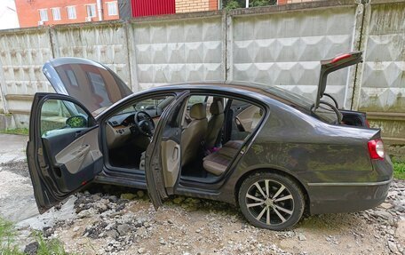 Volkswagen Passat B6, 2006 год, 390 000 рублей, 6 фотография