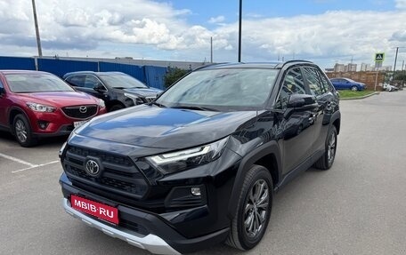 Toyota RAV4, 2024 год, 3 650 000 рублей, 1 фотография
