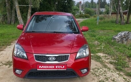 KIA Rio II, 2011 год, 420 000 рублей, 1 фотография