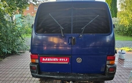 Volkswagen Transporter T4, 2000 год, 650 000 рублей, 4 фотография