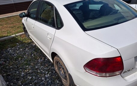 Volkswagen Polo VI (EU Market), 2011 год, 650 000 рублей, 2 фотография