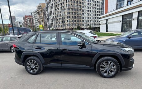 Toyota RAV4, 2024 год, 3 650 000 рублей, 4 фотография