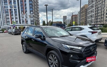 Toyota RAV4, 2024 год, 3 650 000 рублей, 3 фотография