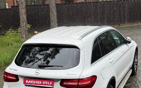 Mercedes-Benz GLC, 2017 год, 3 500 000 рублей, 2 фотография