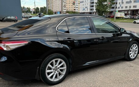 Toyota Camry, 2021 год, 2 740 000 рублей, 5 фотография