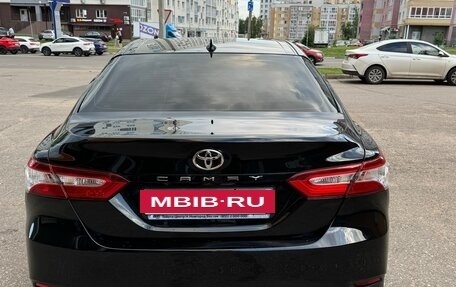Toyota Camry, 2021 год, 2 740 000 рублей, 7 фотография