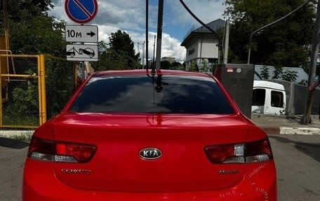 KIA Cerato III, 2010 год, 800 000 рублей, 3 фотография