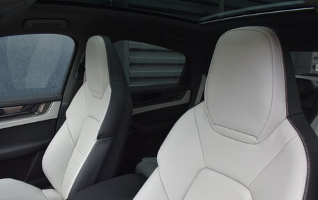 Porsche Cayenne III, 2025 год, 18 800 000 рублей, 15 фотография