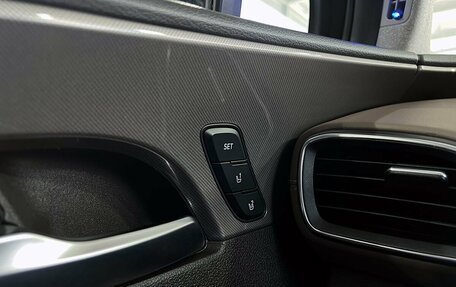 Hyundai Santa Fe IV, 2019 год, 2 850 000 рублей, 18 фотография