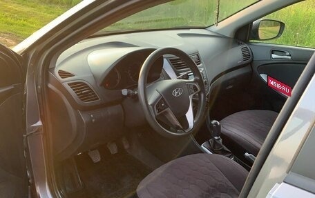 Hyundai Solaris II рестайлинг, 2015 год, 799 000 рублей, 8 фотография