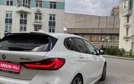 BMW 1 серия, 2019 год, 3 950 000 рублей, 6 фотография