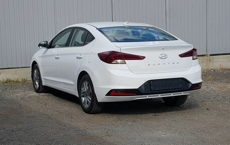 Hyundai Elantra VI рестайлинг, 2020 год, 1 750 000 рублей, 4 фотография