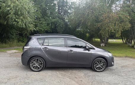 Toyota Verso I, 2014 год, 1 750 000 рублей, 7 фотография
