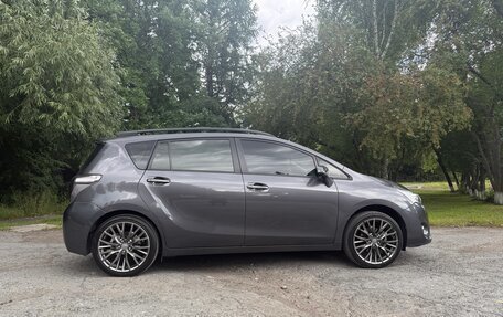 Toyota Verso I, 2014 год, 1 750 000 рублей, 6 фотография