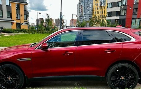Jaguar F-Pace, 2017 год, 2 680 000 рублей, 3 фотография