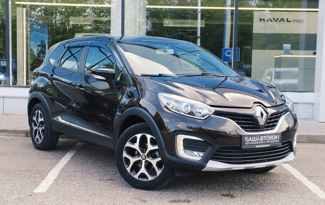Renault Kaptur I рестайлинг, 2016 год, 1 000 000 рублей, 3 фотография